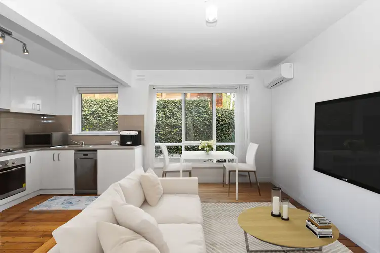 14/8 St Leonards Avenue, St Kilda VIC 3182