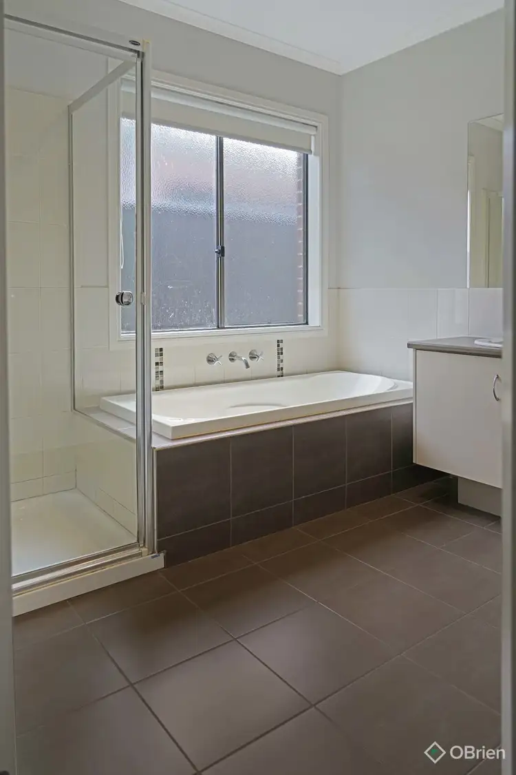 Fifth view of Homely house listing, 19 Sagan Drive, Cranbourne North VIC 3977