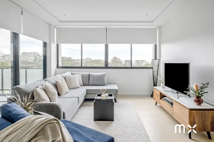 303/290 Keira Street