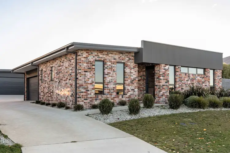 1/10 Parkfield Drive, Youngtown TAS 7249