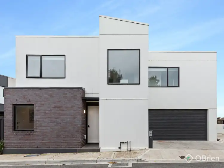33 Shadowbox Court, Sunshine North VIC 3020