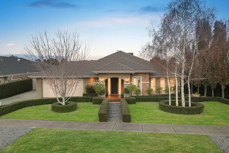 5 Whitechapel Way, Sunbury VIC 3429