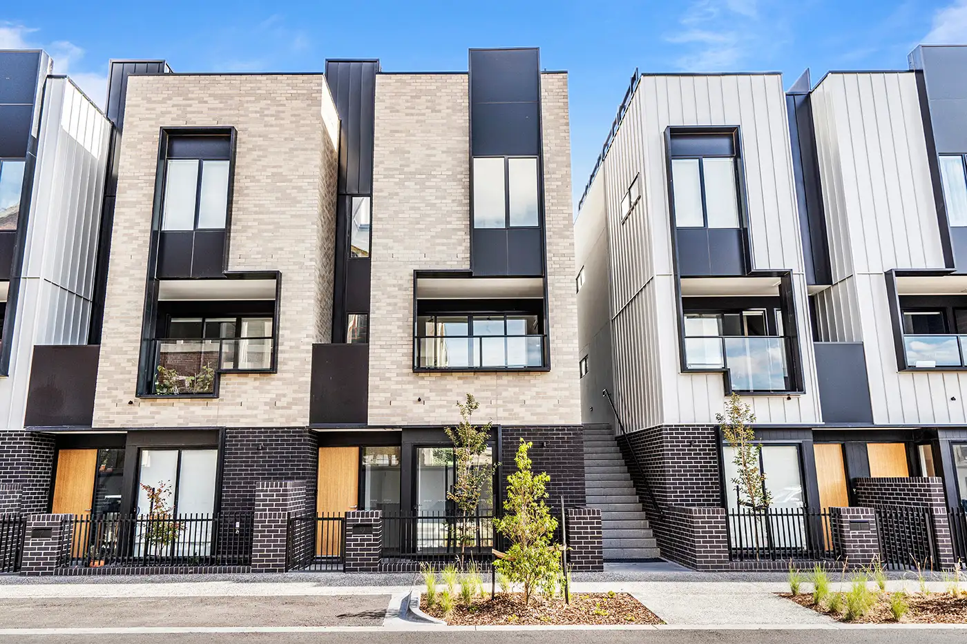 Main view of Homely townhouse listing, 9 Warson Place, Alphington VIC 3078