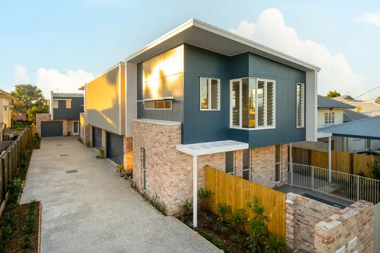 2/67 Fernlea Avenue, Scarborough QLD 4020