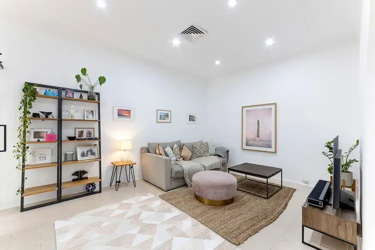 39 Warners Avenue, Bondi Beach NSW 2026