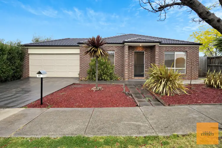 41 River Views Road, Melton West VIC 3337