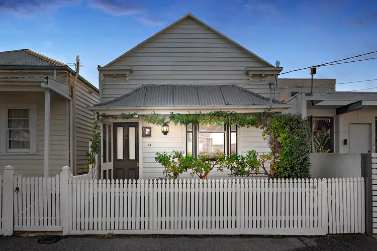 14 Young Street, St Kilda East VIC 3183