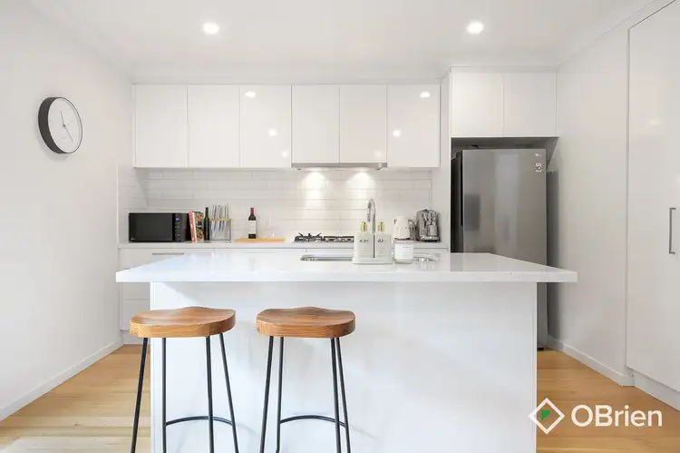 Second view of Homely unit listing, 2/3 Brooklyn Avenue, Frankston VIC 3199