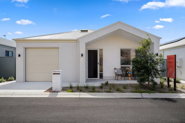 Aurora/27 Wyee Road, Morisset NSW 2264