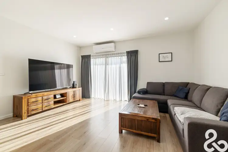 Fifth view of Homely townhouse listing, 2/12 Cumberland Crescent, Thomastown VIC 3074