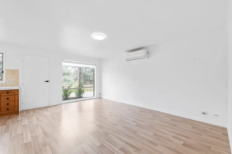 Sixth view of Homely unit listing, 10/8B West Road, Buronga NSW 2739