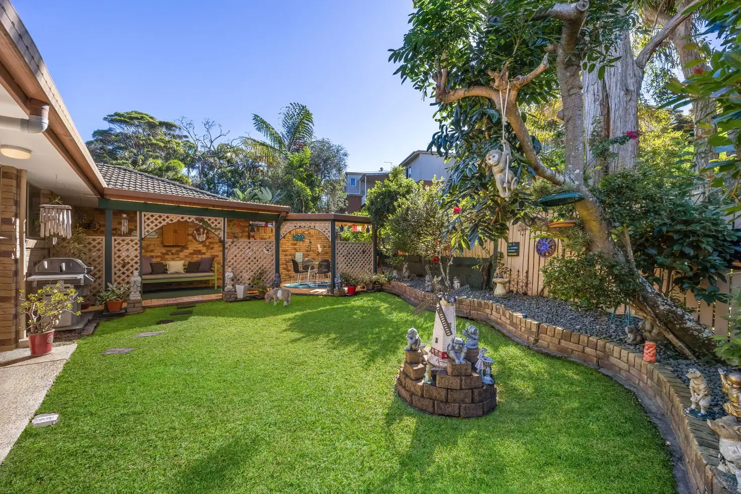 Main view of Homely semi-detached listing, 2/6 Anthony Avenue, Mooloolaba QLD 4557