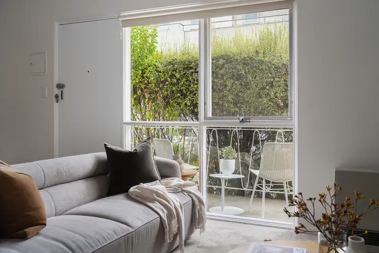 Third view of Homely apartment listing, 4/575 Glenferrie Road, Hawthorn VIC 3122