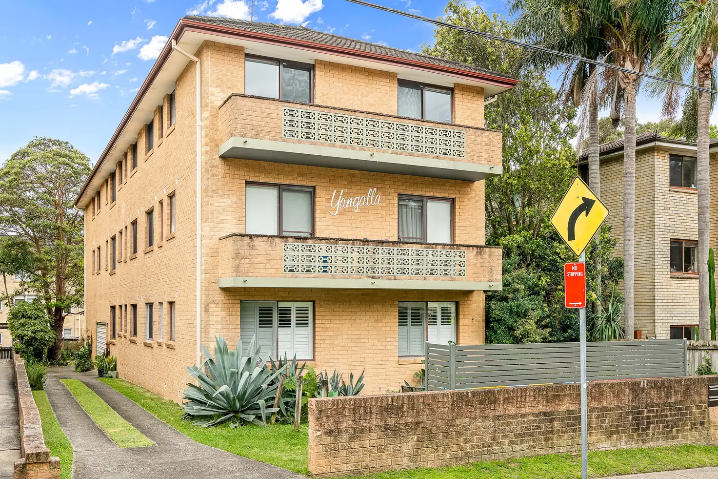 Main view of Homely apartment listing, 2/9 Lismore Avenue, Dee Why NSW 2099