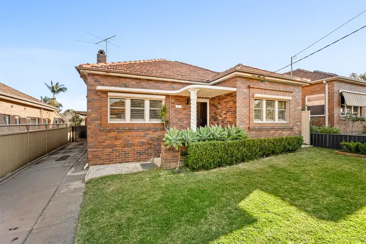 14 Mayfair Crescent, Beverly Hills NSW 2209