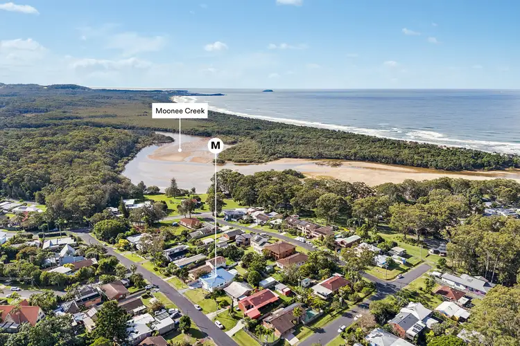 15 Wansborough Avenue, Moonee Beach NSW 2450