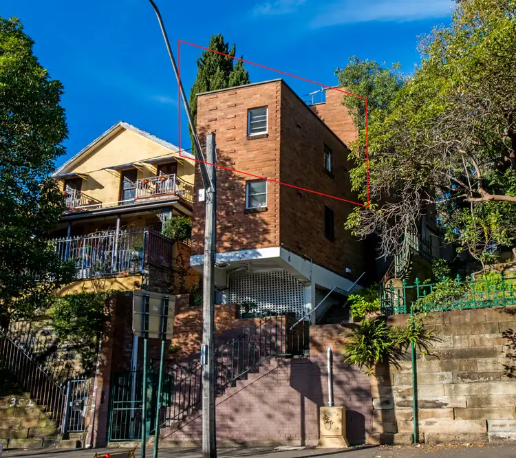 2/354 Crown Street