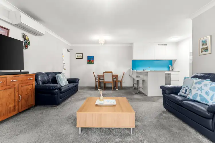 41/94-100 Flora Street