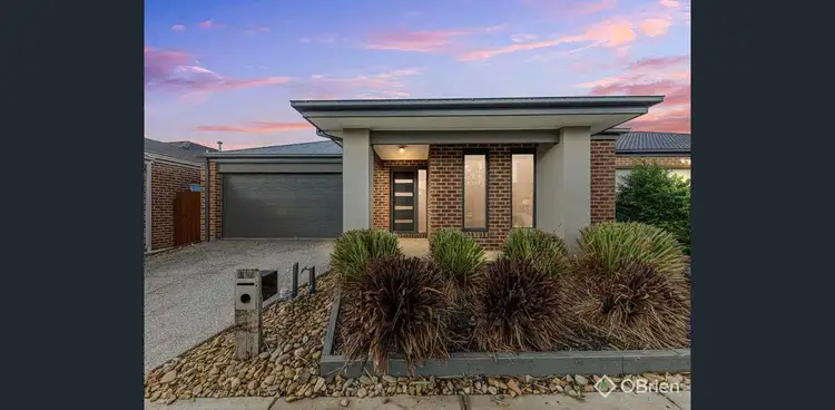 26 Emery Drive, Clyde North VIC 3978