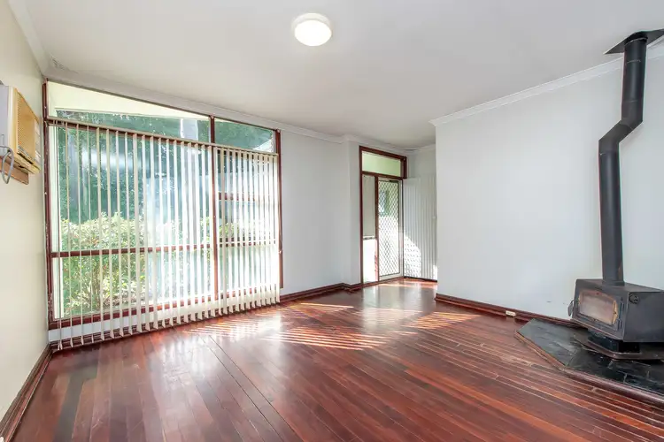 Second view of Homely house listing, 5 Kathleen Close, Maida Vale WA 6057