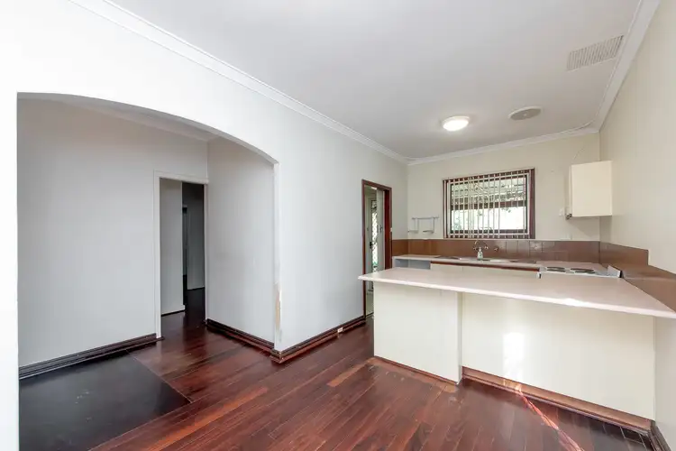Sixth view of Homely house listing, 5 Kathleen Close, Maida Vale WA 6057