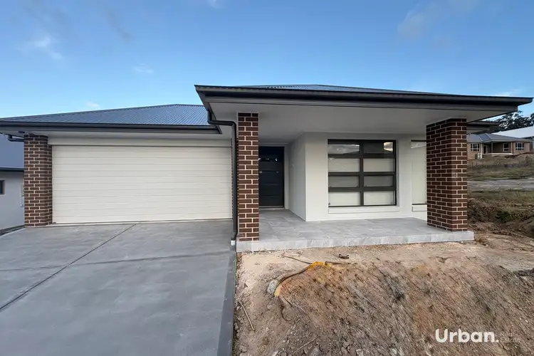 14 McDuff Avenue, North Rothbury NSW 2335