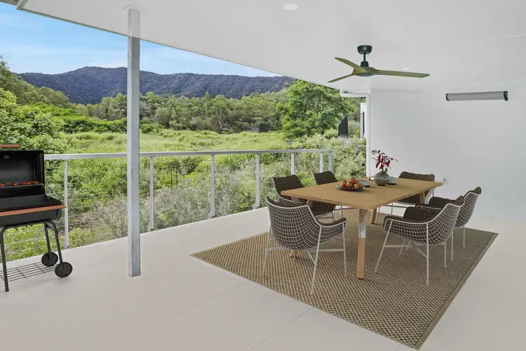 3 Baddely Close, Kewarra Beach QLD 4879