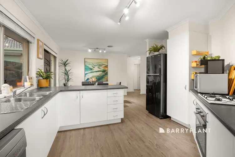 Fifth view of Homely house listing, 86 Amberly Park Drive, Narre Warren South VIC 3805
