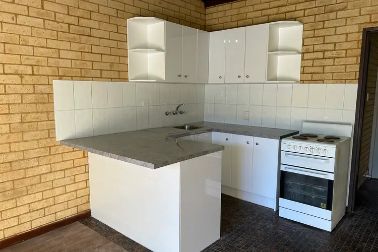 2/41 Hardman Street, Rangeway WA 6530