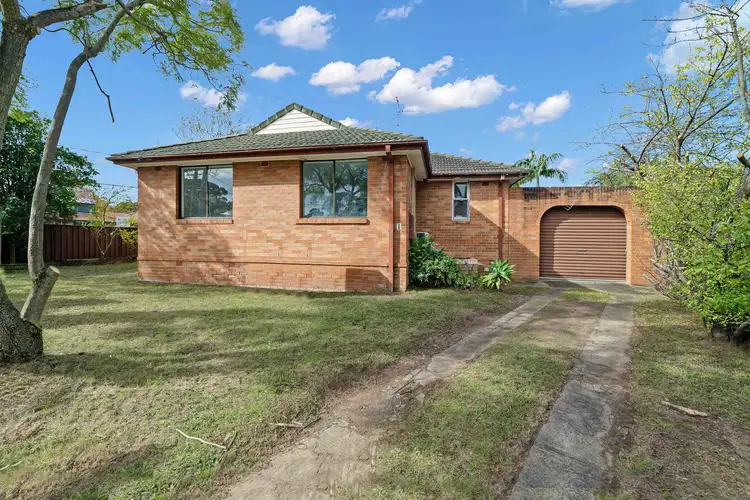 1 Lowry Road, Lalor Park NSW 2147