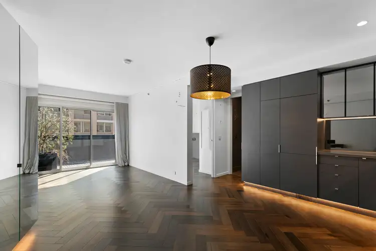 1302/325 Collins Street, Melbourne VIC 3000