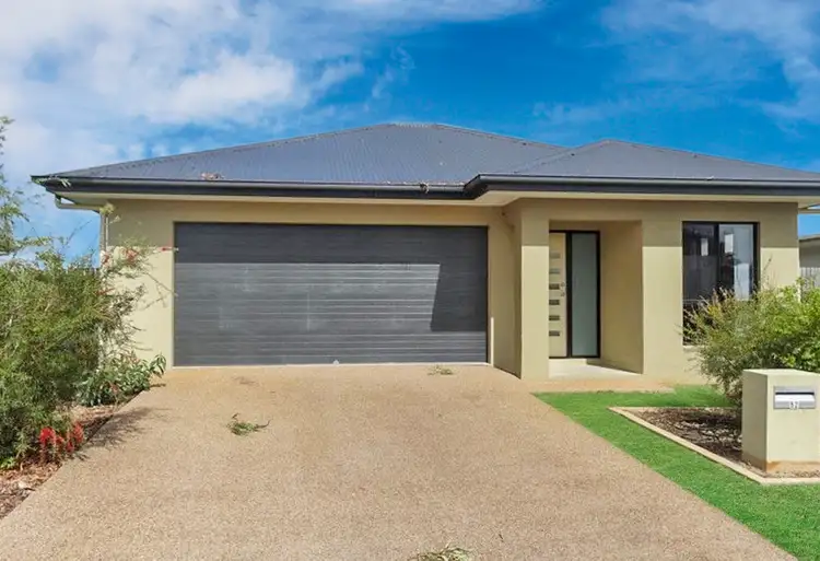 52 Dunlop Street, Kelso QLD 4815