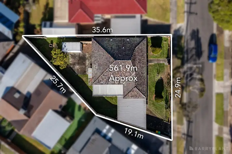 Second view of Homely house listing, 9 Waitara Avenue, Keysborough VIC 3173