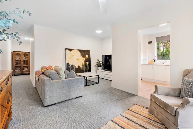 2/16 Soldiers Avenue, Freshwater NSW 2096