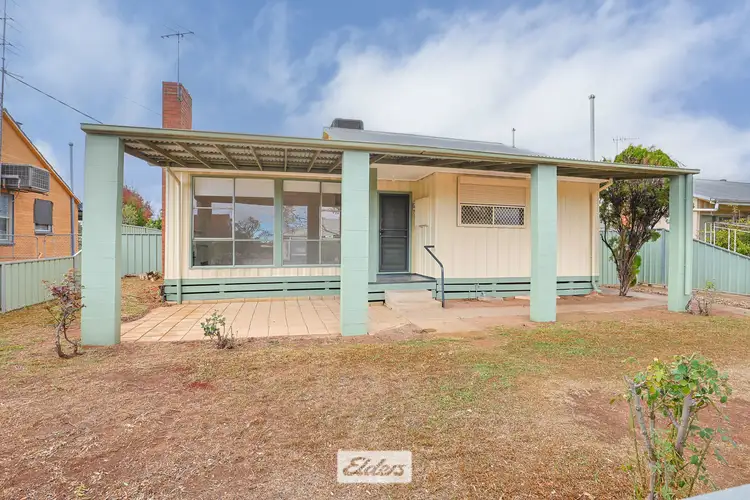 8 Hazeldene Street, Mildura VIC 3500