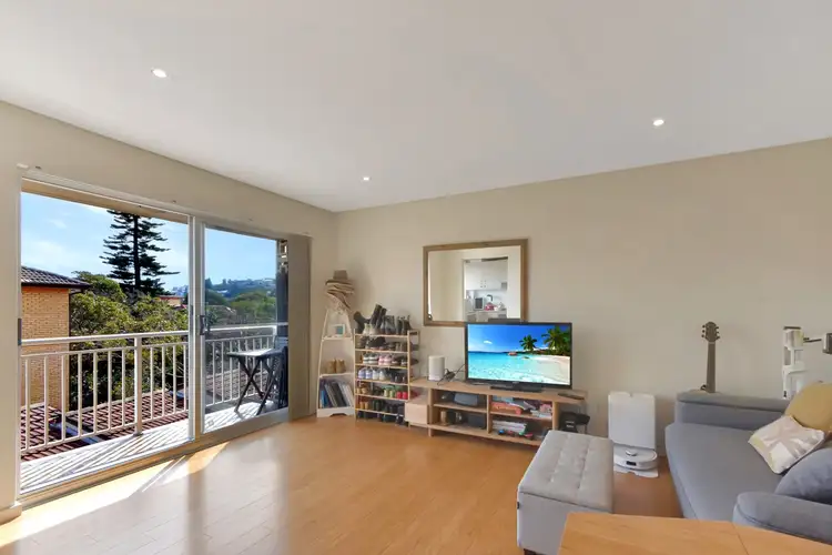 8/27 Wallis Parade, North Bondi NSW 2026