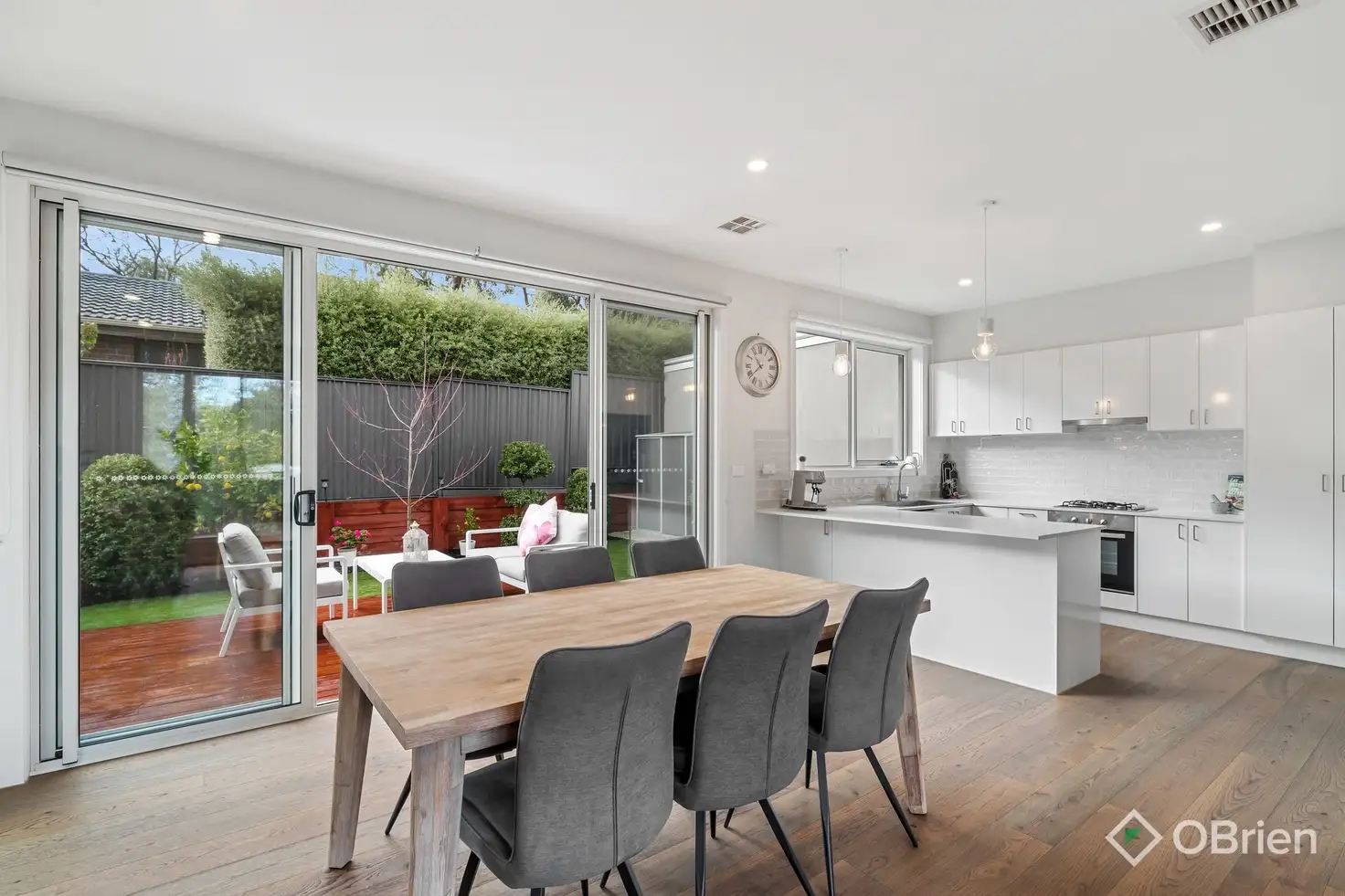 Main view of Homely townhouse listing, 2/15 Wattle Road, Bayswater North VIC 3153