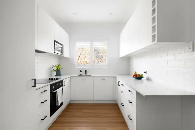 Third view of Homely unit listing, 3/38 The Crescent, Dee Why NSW 2099