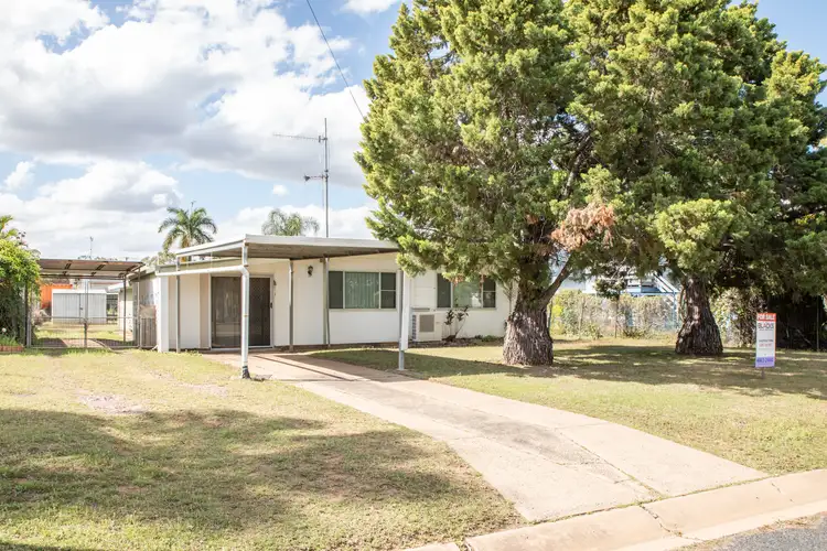 11 Middle Crescent, Dysart QLD 4745