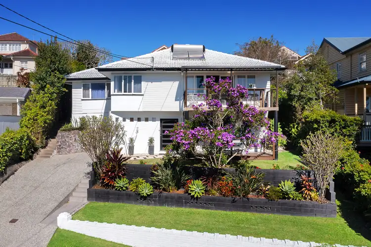65 Oxley Drive, Holland Park QLD 4121