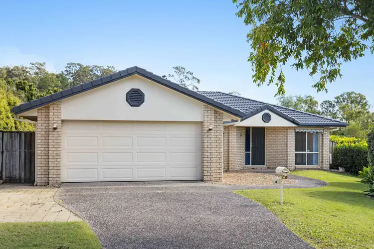 3 Kanton Place, Pacific Pines QLD 4211