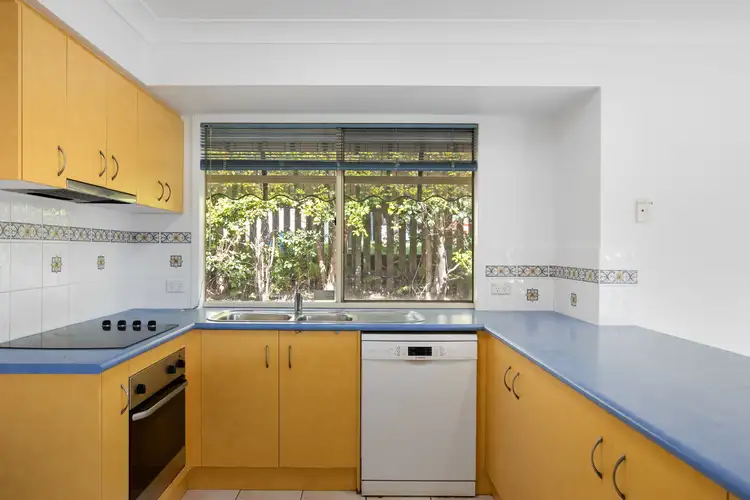 Fifth view of Homely house listing, 3 Kanton Place, Pacific Pines QLD 4211