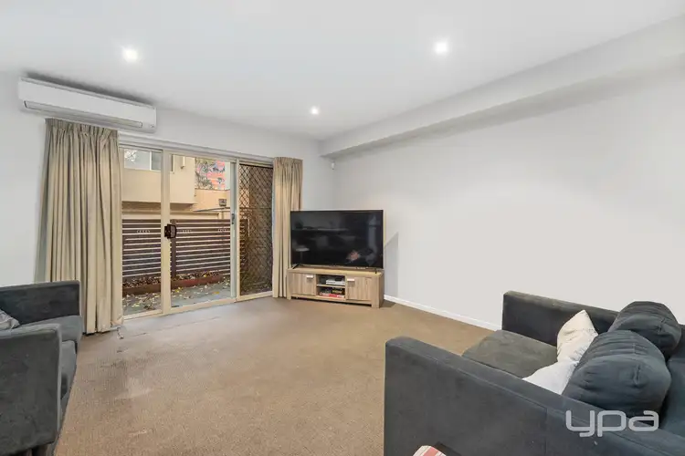 Fifth view of Homely unit listing, 2/17-21 Cobaw Circuit, Caroline Springs VIC 3023