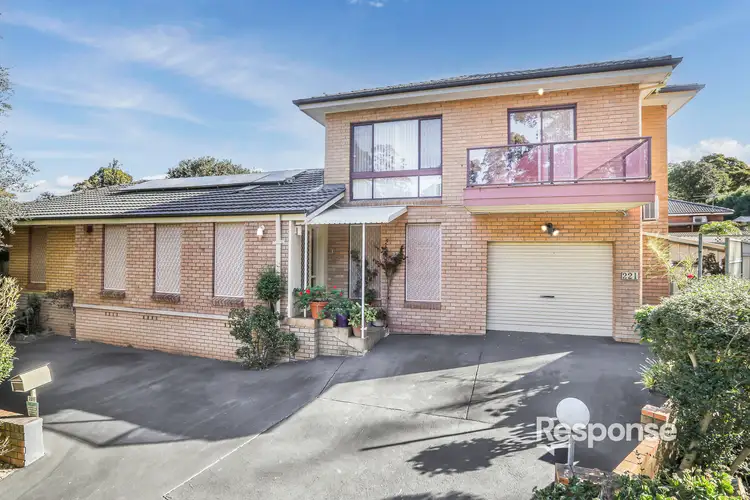 221 Madagascar Drive, Kings Park NSW 2148