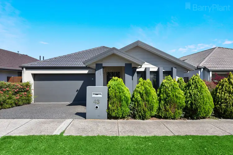 43 Meridian Circuit, Berwick VIC 3806