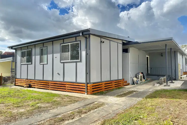 201 Carlisle Avenue, Hebersham NSW 2770