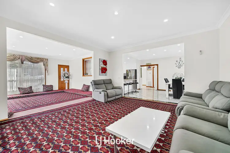 Fifth view of Homely house listing, 18 Legend Court, Hallam VIC 3803