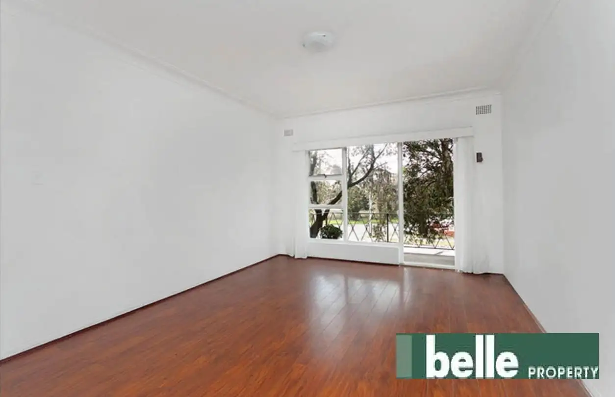 Main view of Homely unit listing, 2/400 Railway Parade, Allawah NSW 2218