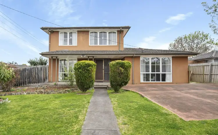 19 Lee Street, Craigieburn VIC 3064