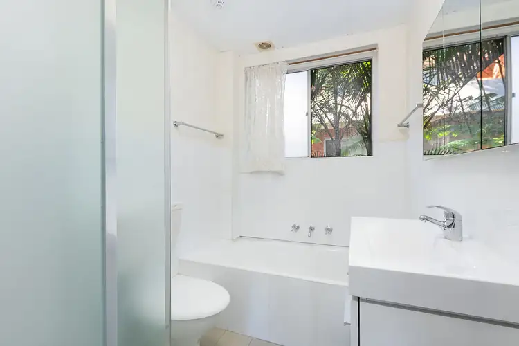 Fourth view of Homely apartment listing, 9/10 Lismore Avenue, Dee Why NSW 2099
